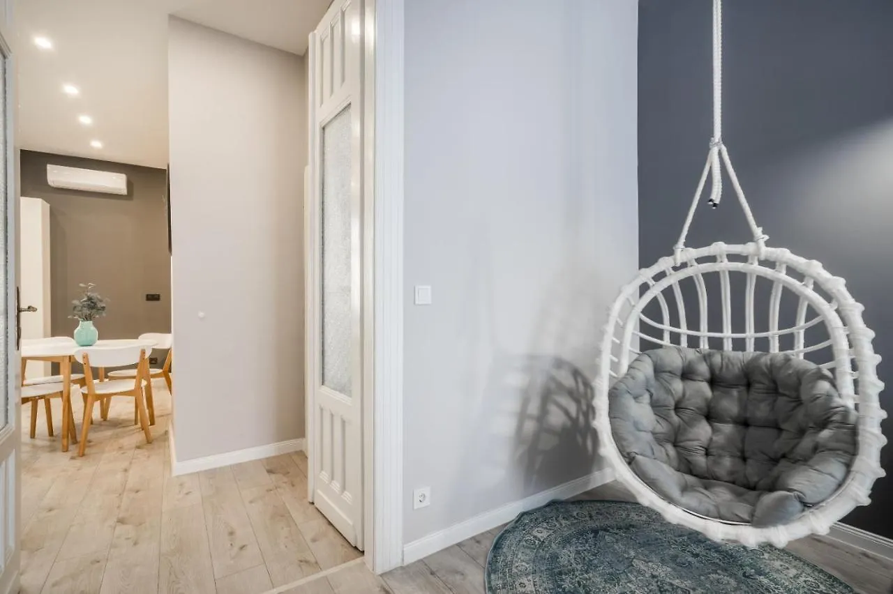 Apartment A13- Quality Apartments, Best Location. By Bqa Budapest Hungary