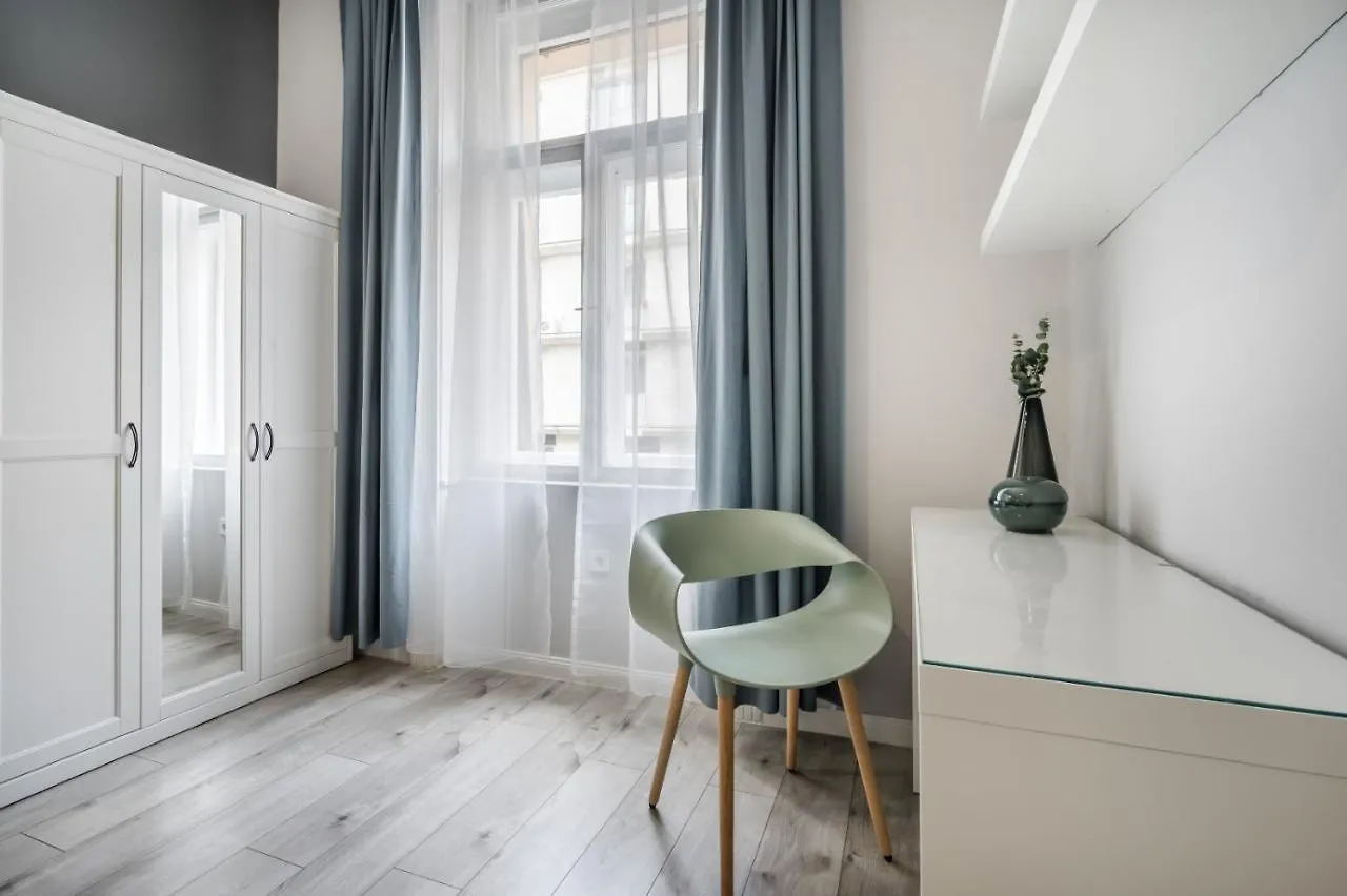 A13- Quality Apartments, Best Location. By Bqa Budapest