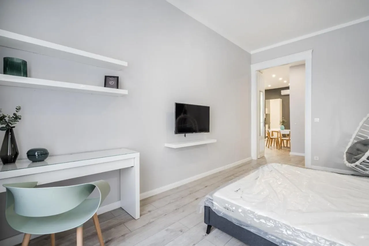 A13- Quality Apartments, Best Location. By Bqa Budapest Hungary